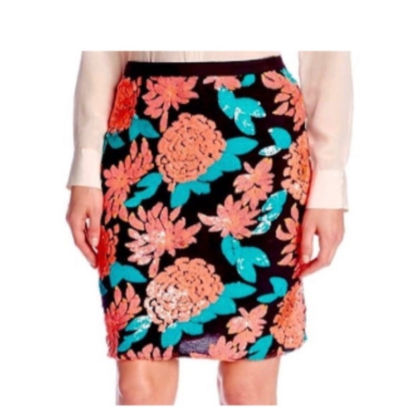 SOLD-Greylin Floral Sequin Skirt - Picture 6 of 6